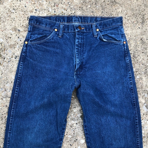 SOLD Wrangler dark wash straight leg cowboy jeans - Picture 3 of 9